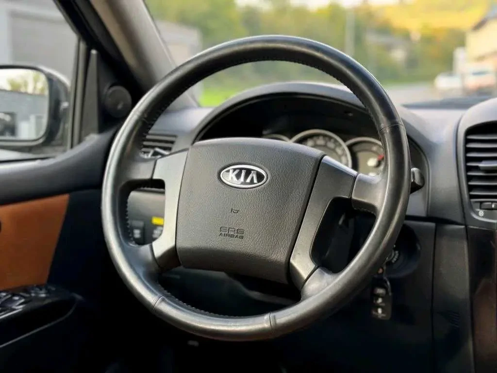 продам kia sorento 7