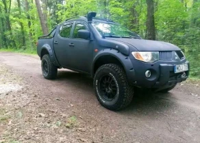 продам mitsubishi l200