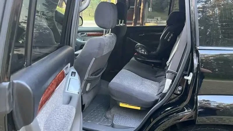 продам toyota land cruiser prado 6