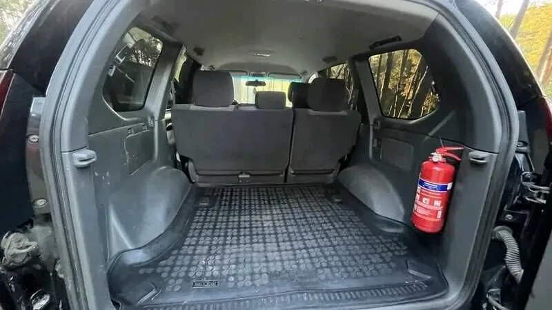 продам toyota land cruiser prado 7