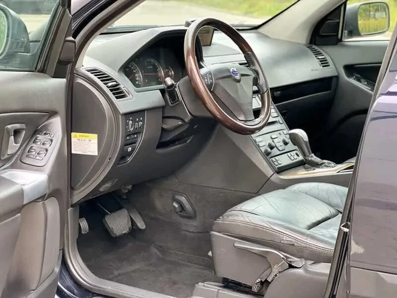 продам volvo XC90 6