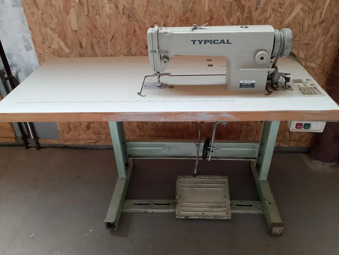 Промислова швейна машинка Typical GC6150M 2