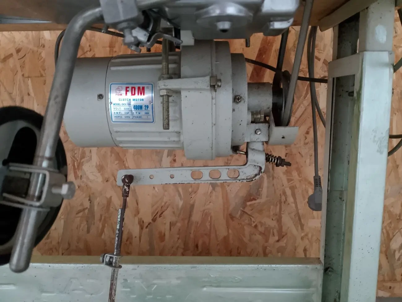 Промислова швейна машинка Typical GC6150M 4