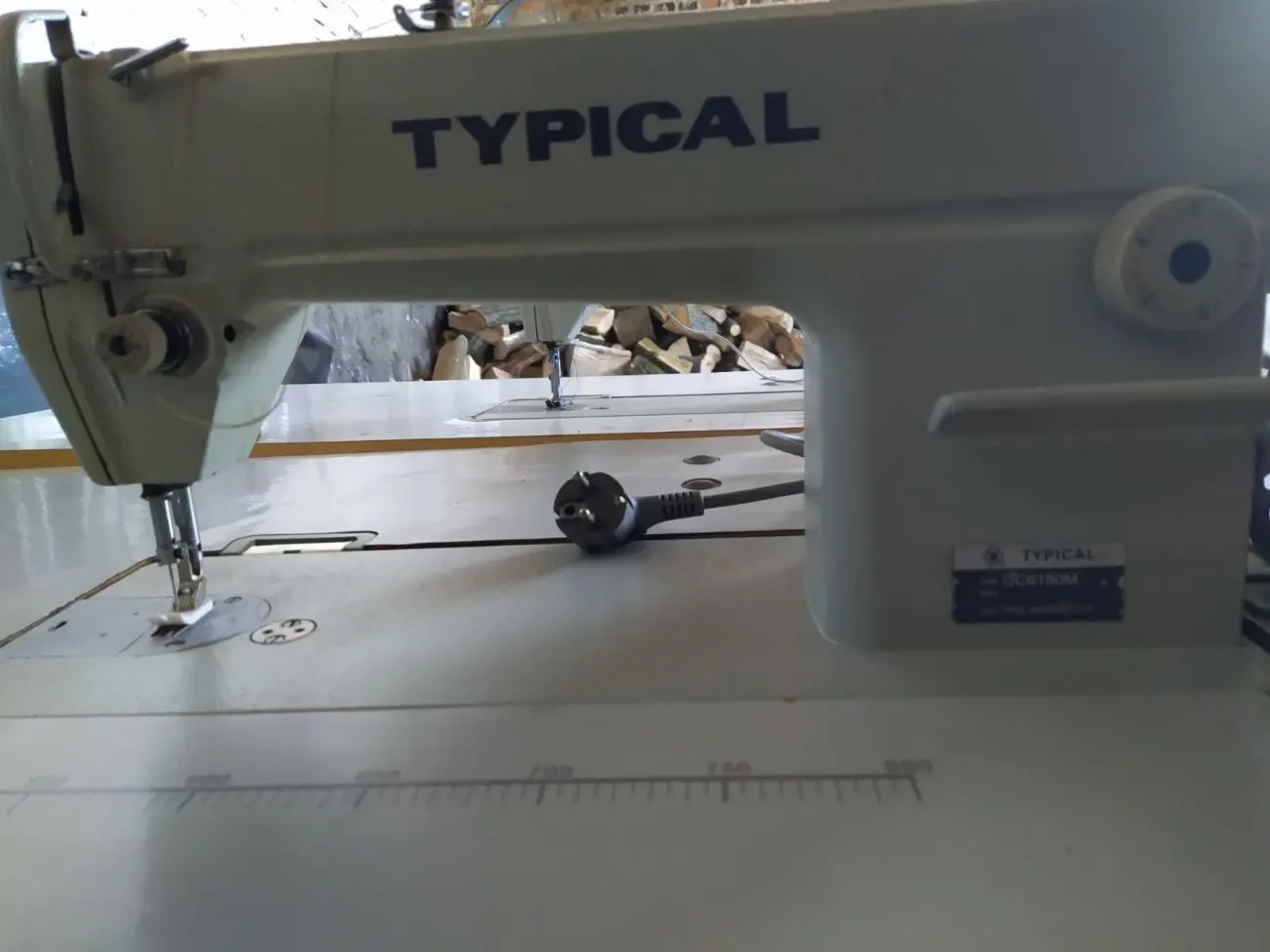 Промислова швейна машинка Typical GC6150M 3