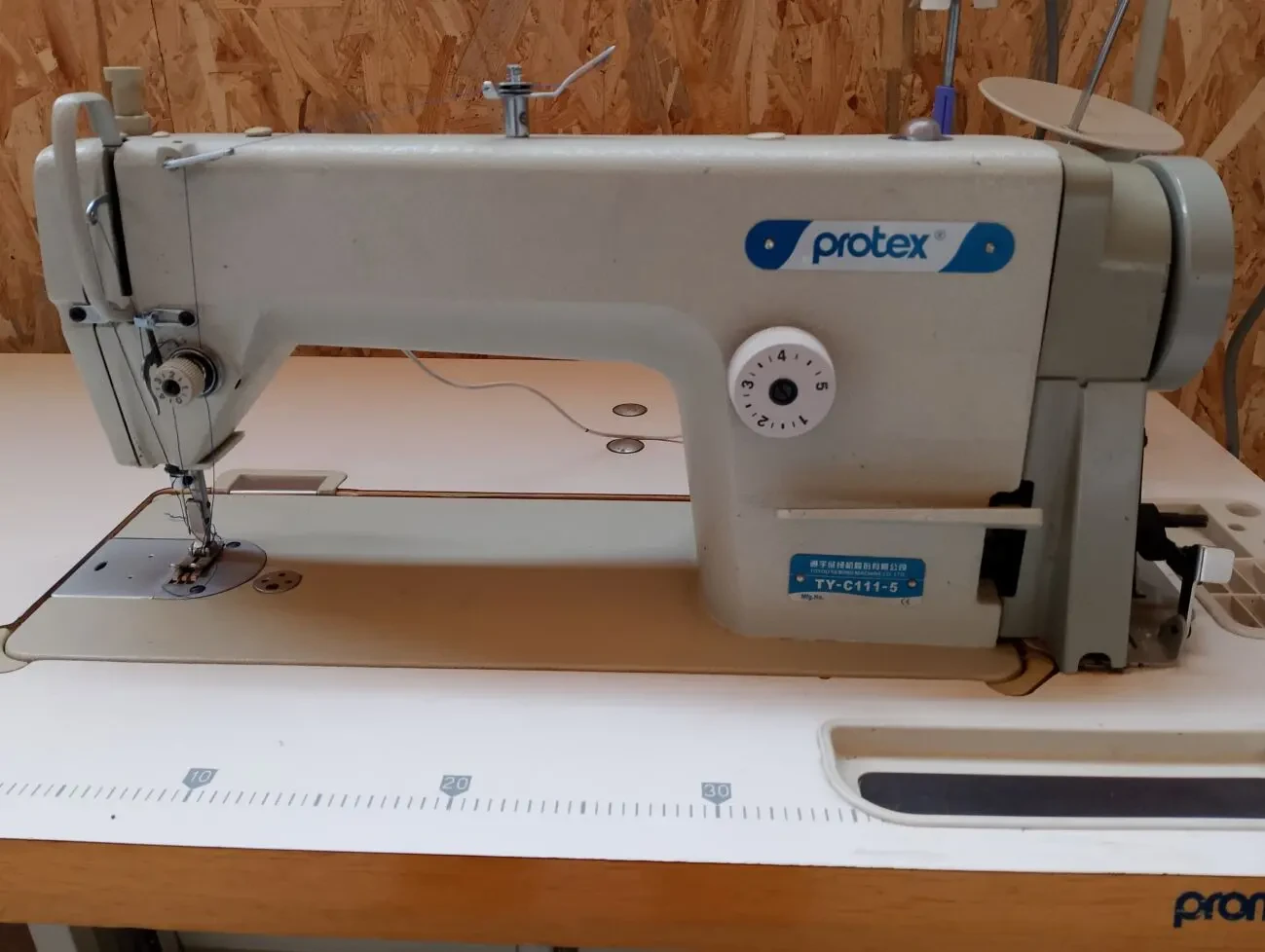 Промислова швейна машинка Protex TY-С111-5 3