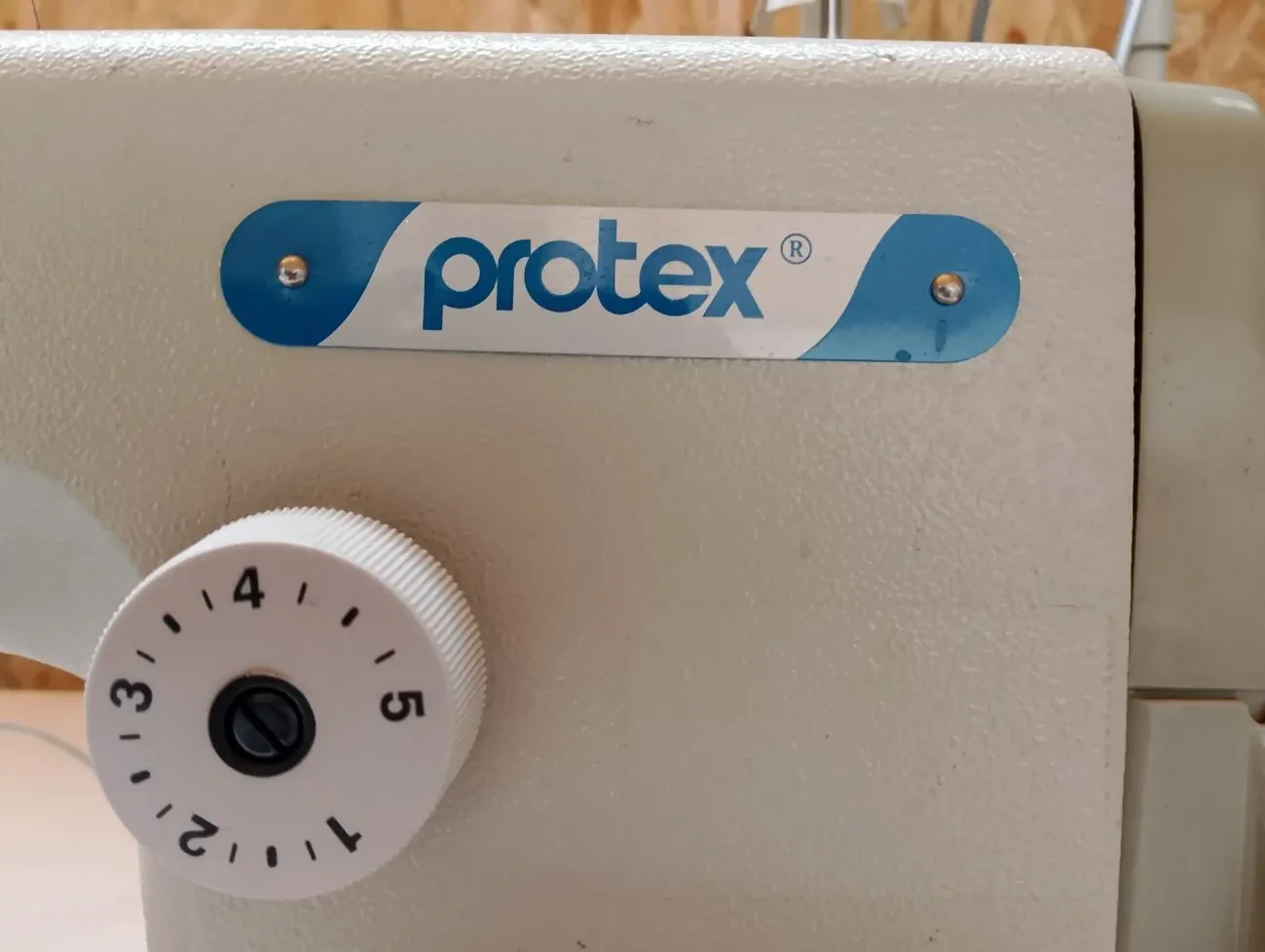 Промислова швейна машинка Protex TY-С111-5 6