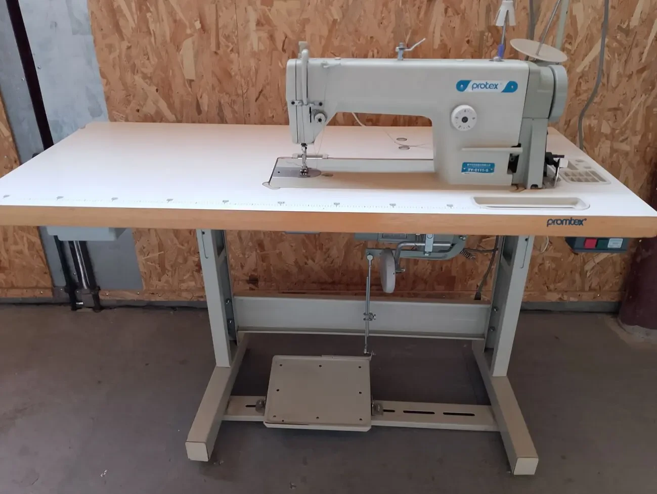 Промислова швейна машинка Protex TY-С111-5 2