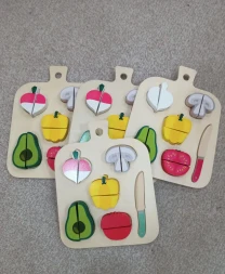 Дерев'яний набір для нарізання фруктів