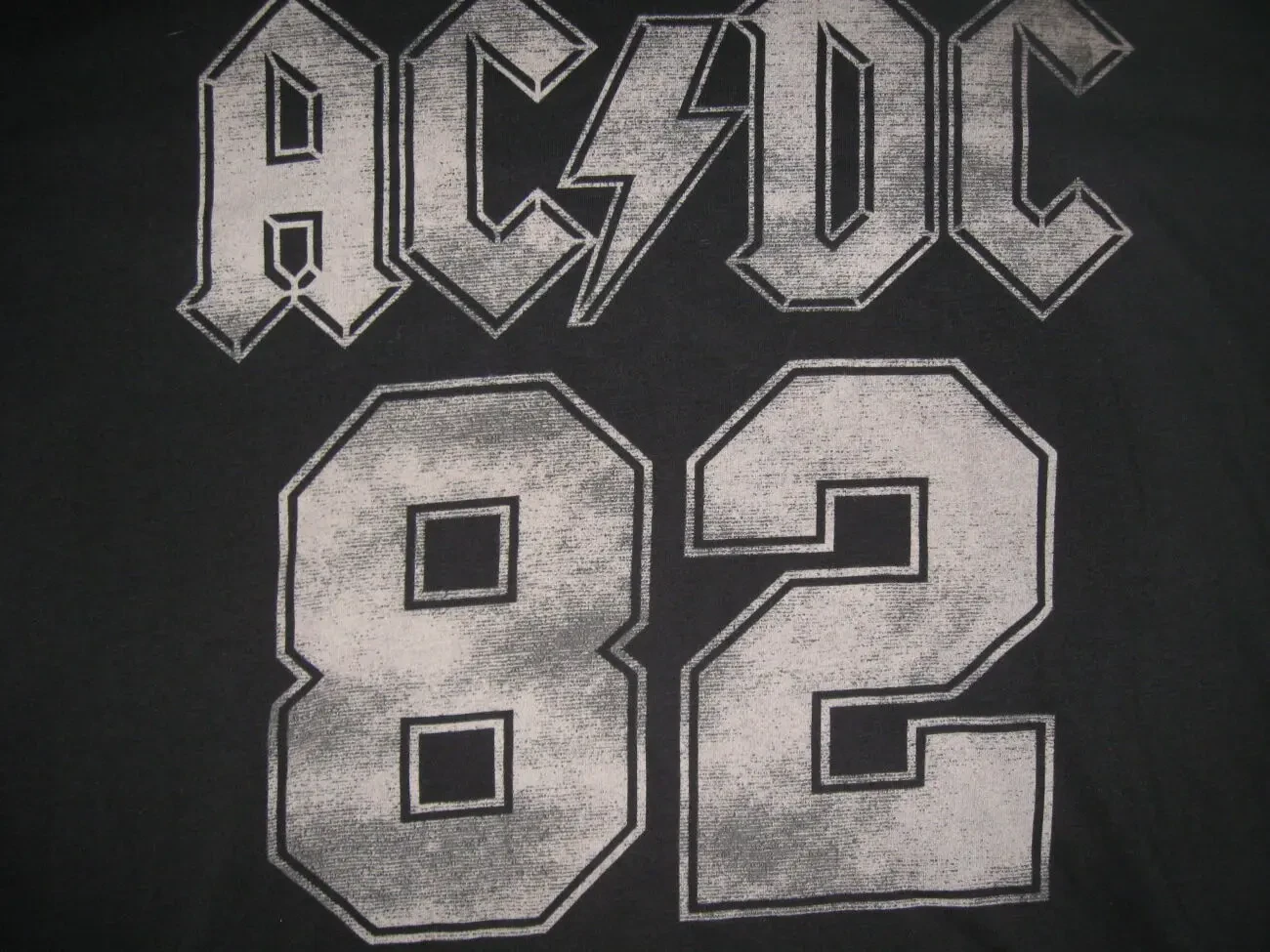 Футболка AC-DC, розмір XL 2