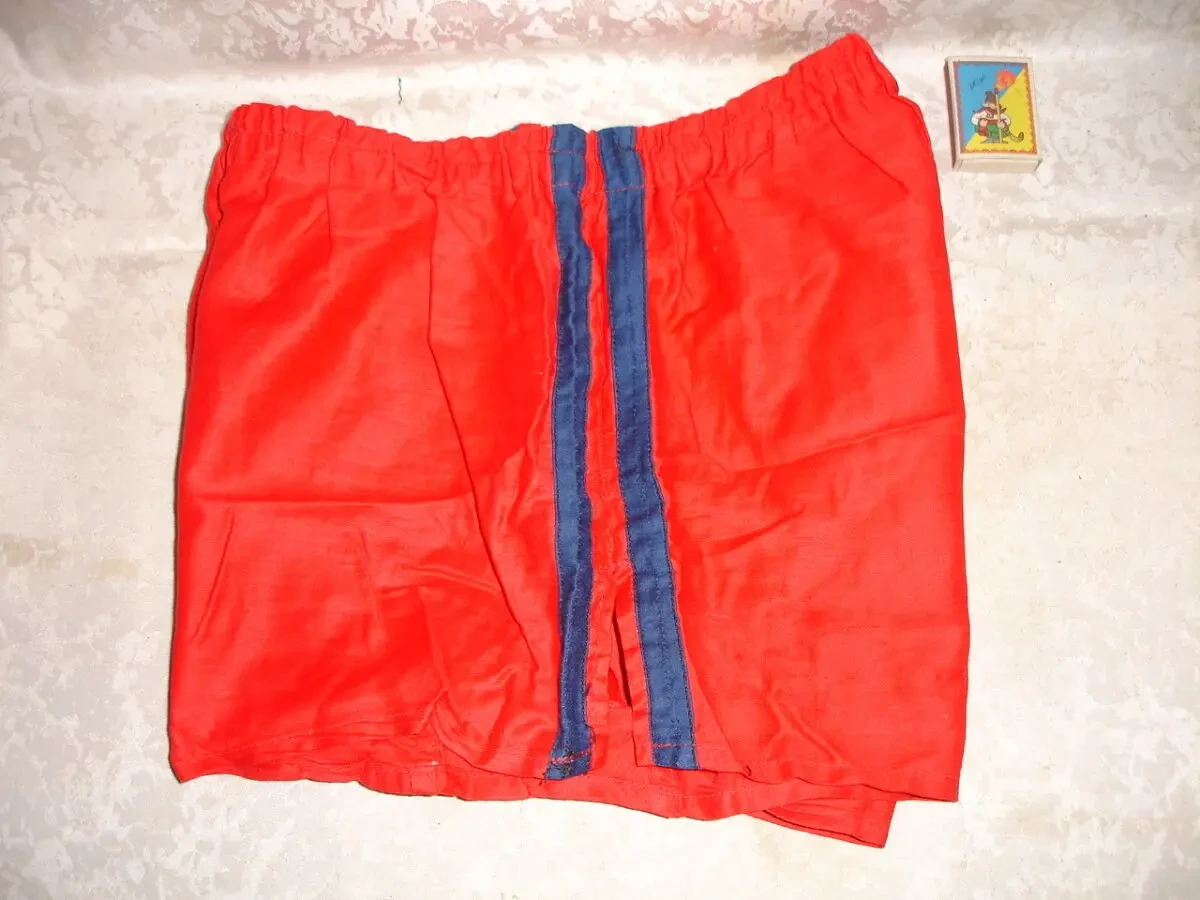 ТРУСИ/шорти юнацькі СПОРТИВНІ червоні 46 р. СРСР. НАТУРАЛЬНІ. НОВІ. 2