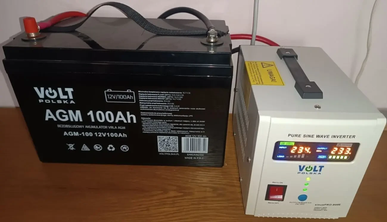 Інвертор VOLT Polska Sinus Pro 800 E 12/230V 8