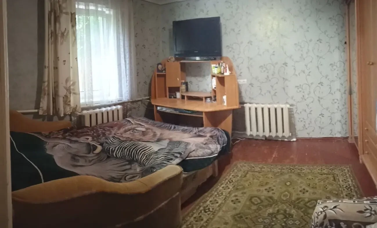 Продам півбудинку в Вишгородському районі