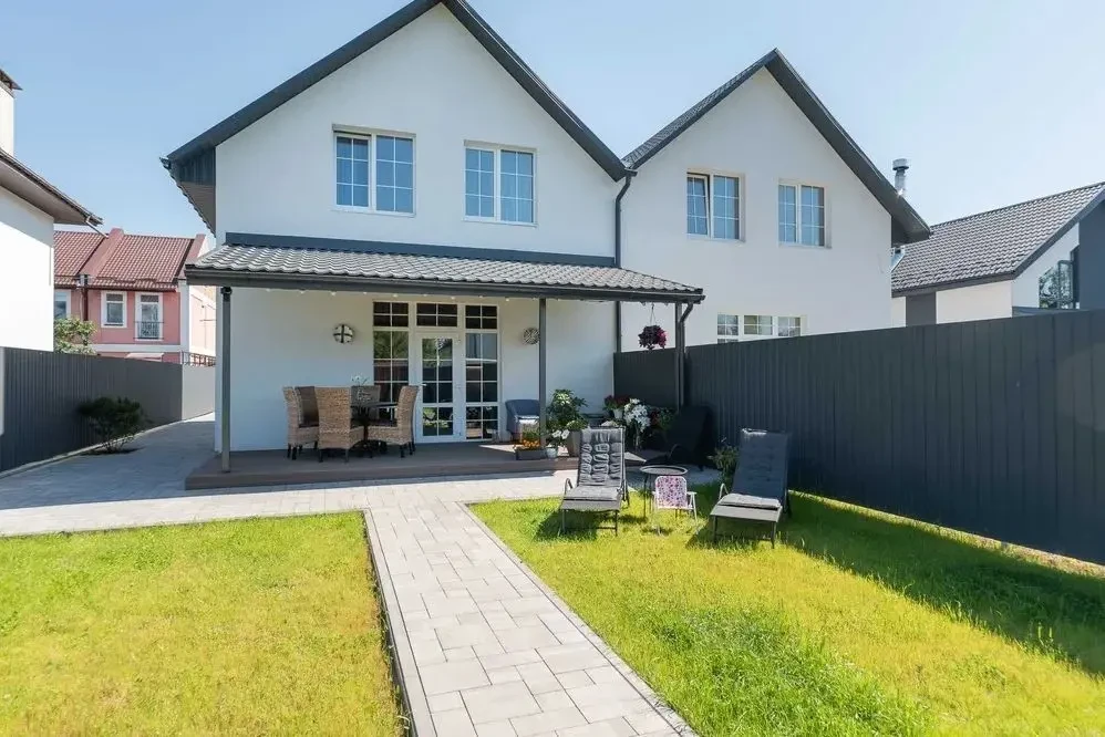 Новий дуплекс 114м.кв з ремонтом та меблями від власника с. Крюківщина