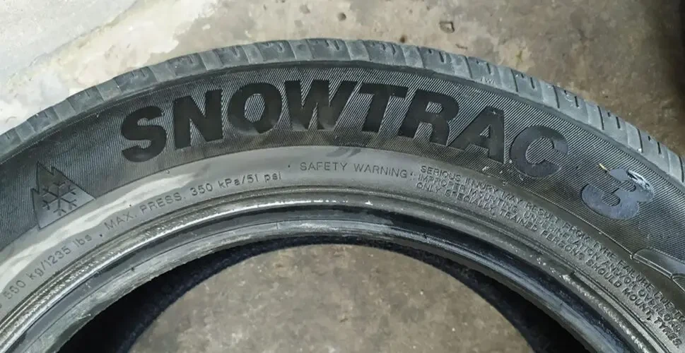 Комплект зимових шин 185/65/R15 Нідерланди 4