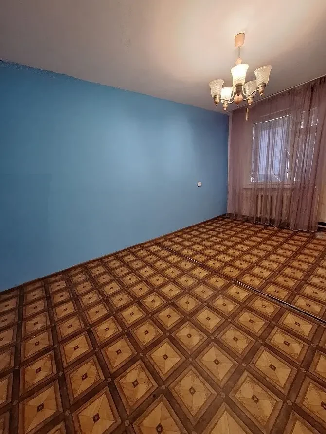 Оренда 1-кім кв, вул. Тараскова, ПЗР 3