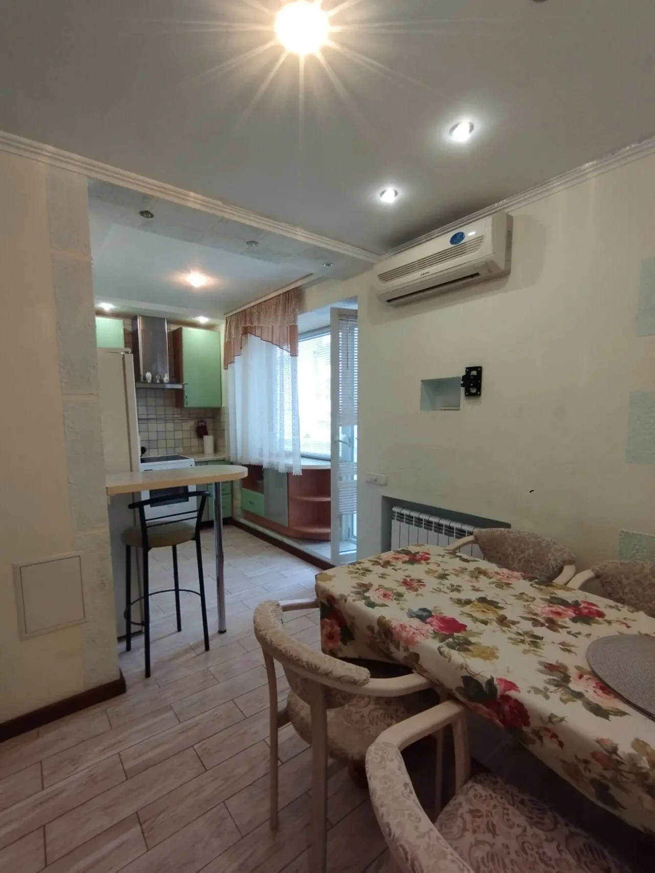 2к у Центрі міста, повністю готова до проживання 3