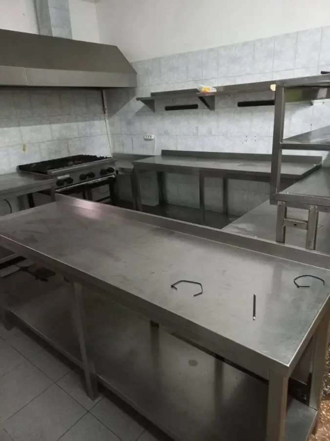 Аренда ресторан фасадное помещение свободного назначения 2