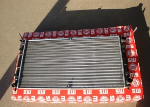 Радіатор Нива Шевроле