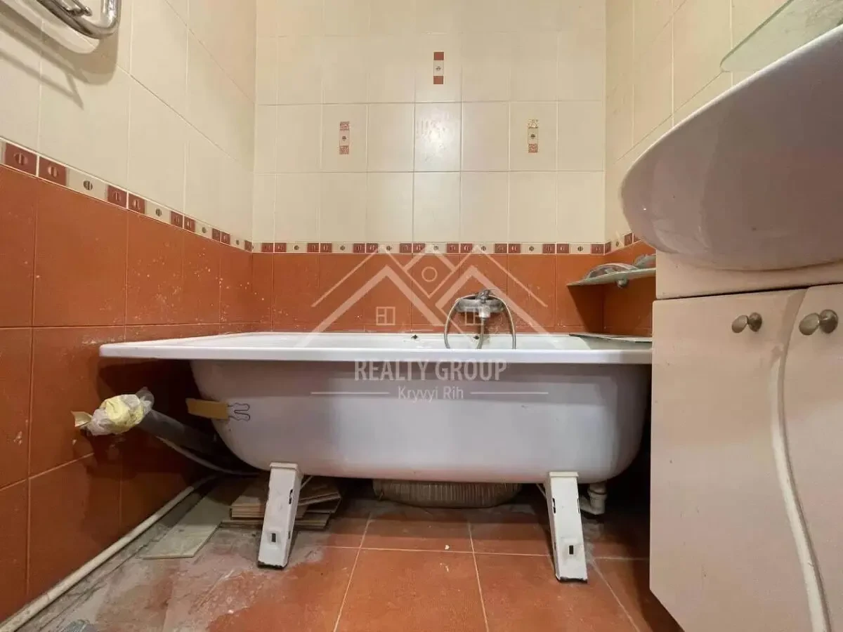 Продаж чудової 2к квартири (кільце 129 кварталу) 7