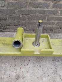 Крупорушка зернодробилка ручная