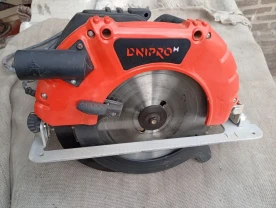 Циркулярная пила Dnipro-M CS-235 IN