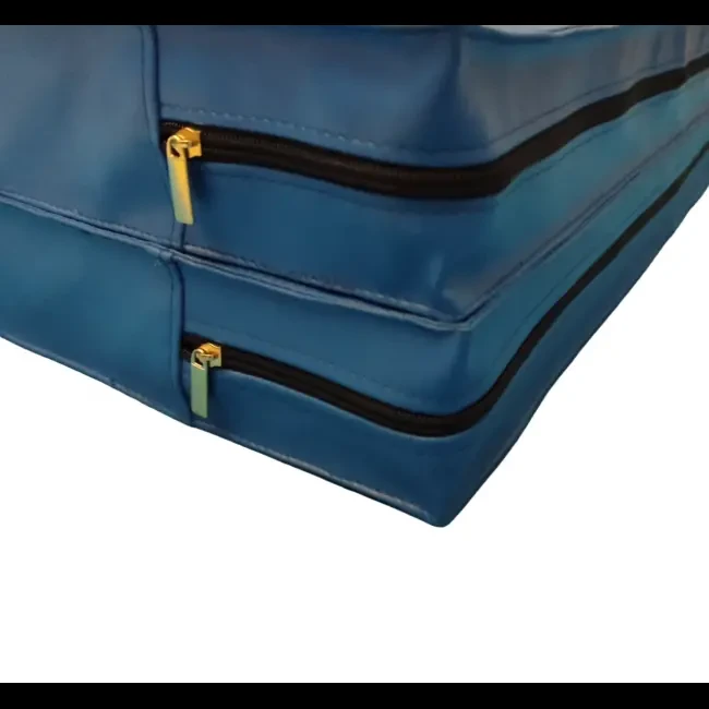 Матрац 2-х секційний з чохлом із шкірозамінника для лежачих хворих 3