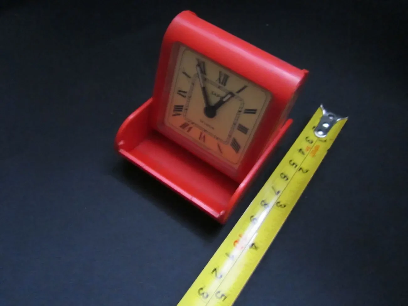 Будильник Заря СССР 2 3