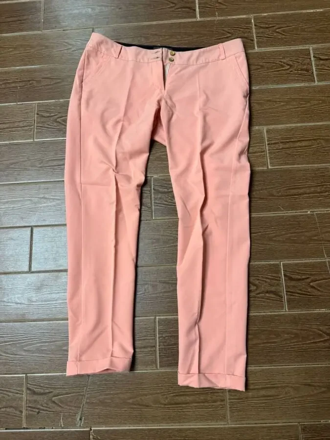 Рожеві жіночі брюки