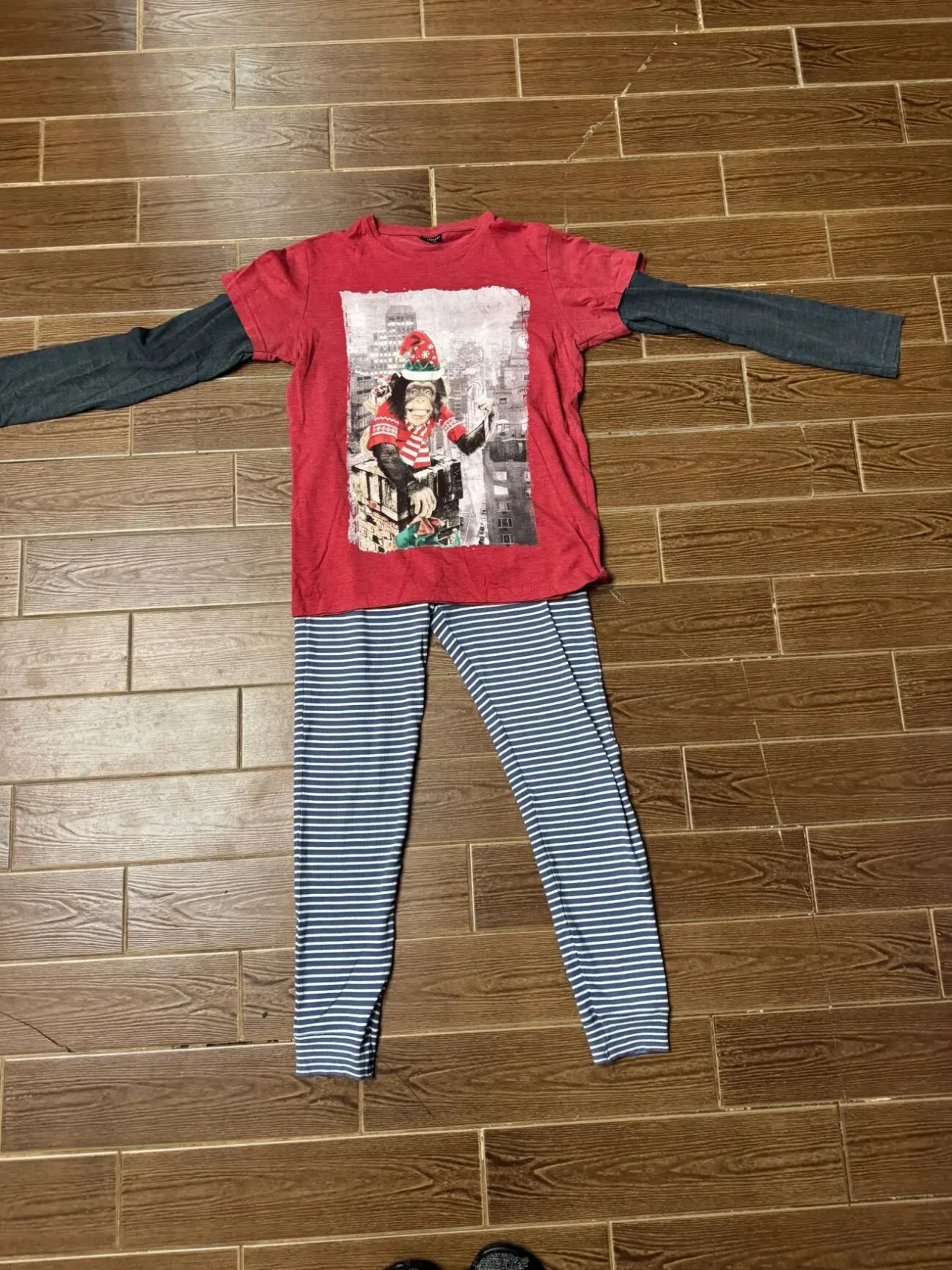 Новорічна піжама на хлопичка