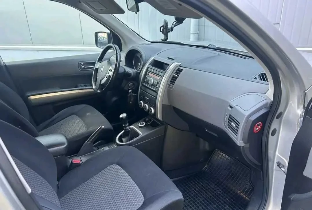 Nissan X-Trail 2.0 dCi 7