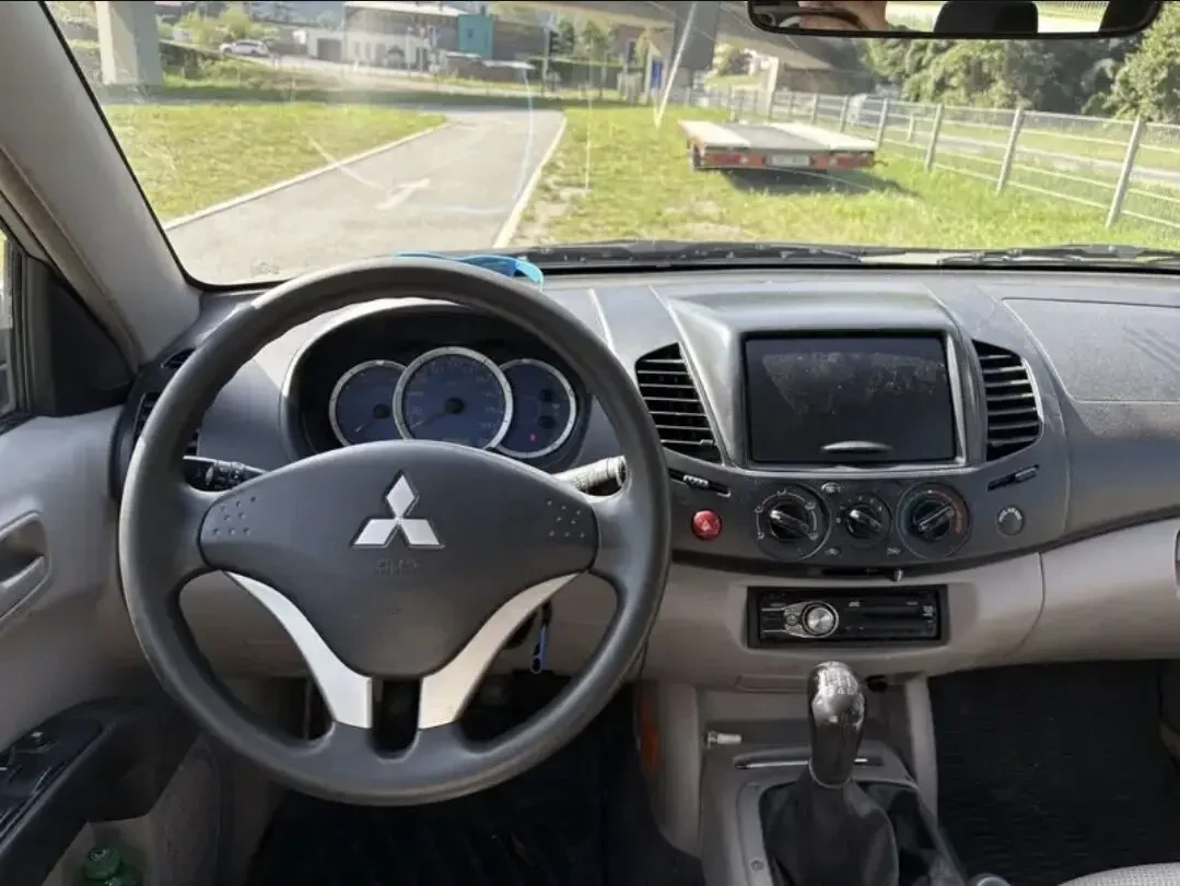 Продам Авто Mitsubishi L 200 5