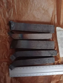 Резці токарні прохідні відогнуті 25х16, комплект 5 шт