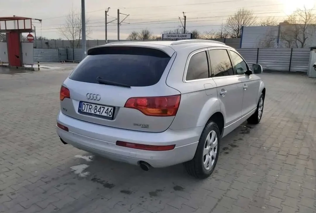 Audi Q7 3.0 TDI 5