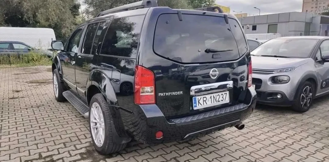 Nissan Pathfinder для військових 4