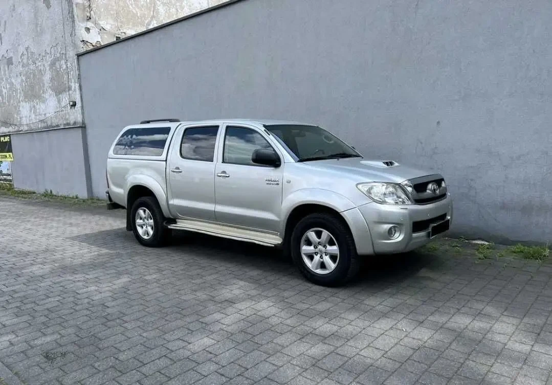 Toyota Hilux 3.0 D-4D SR5