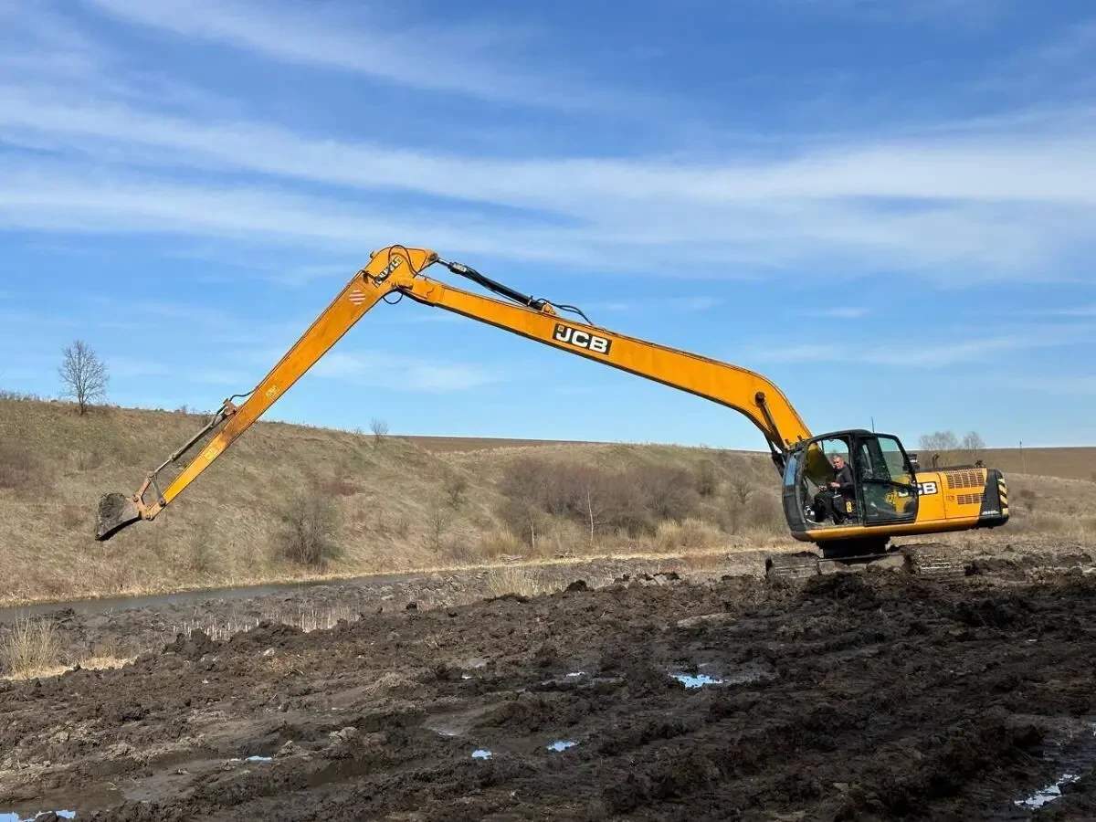 НАДАЄМО ПОСЛУГИ З ОЧИЩЕННЯ ВОДОЙМ, КОПАННЯ СТАВКІВ 3