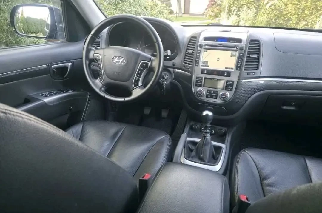 Hyundai Santa Fe для військових 6