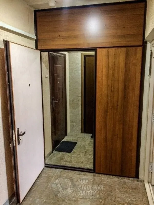 Двери металлические в тамбур, в подъезд. Любая комплектация и размеры. 8