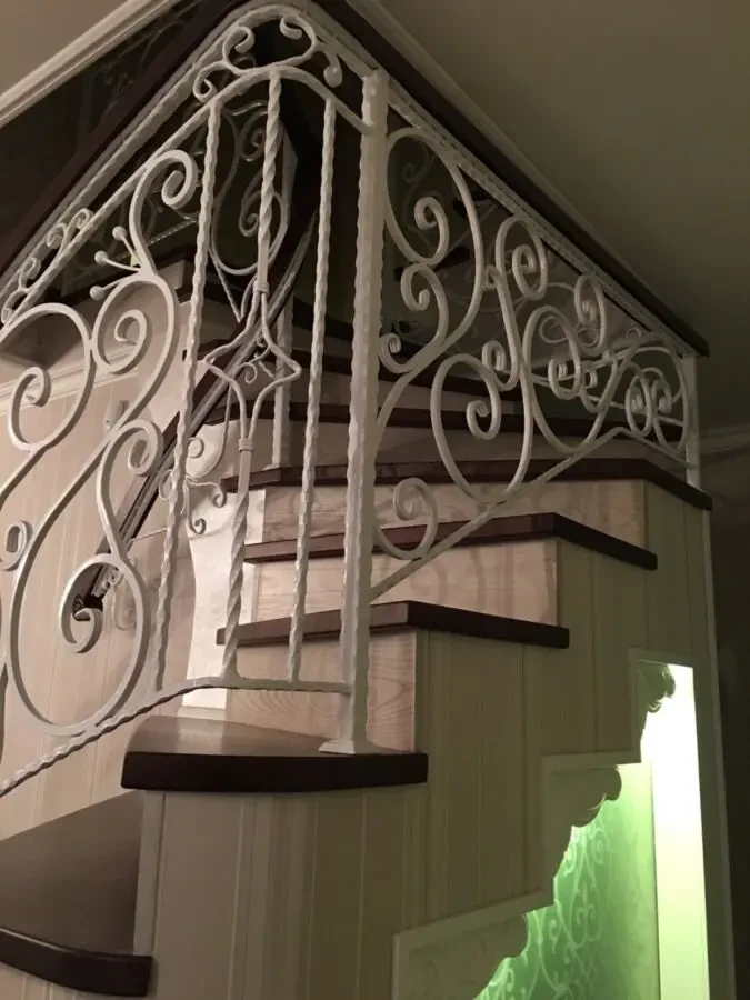 Ограждения, перила, ограды, заборы сварные и кованые из металла. 2