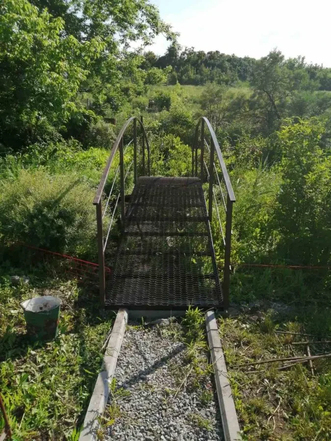Металлические мосты, мостики, понтоны, площадки, ограждения для воды. 2