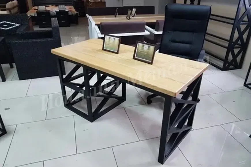 Лофт-мебель - столы, кресла, полки, тумбы, кровати, стелажи, зеркала