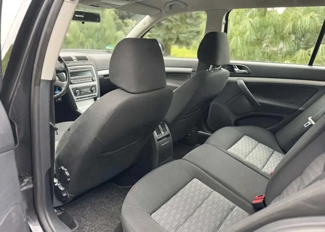 Skoda Octavia Combi 1.6 TDI 8