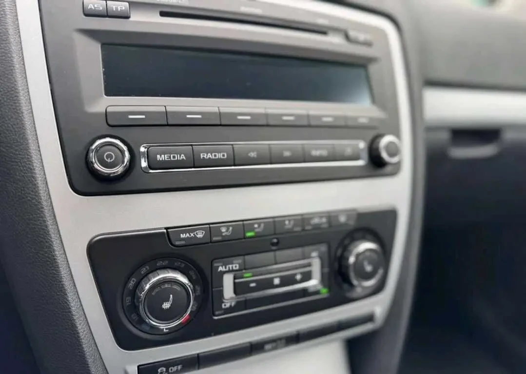 Skoda Octavia Combi 1.6 TDI 10