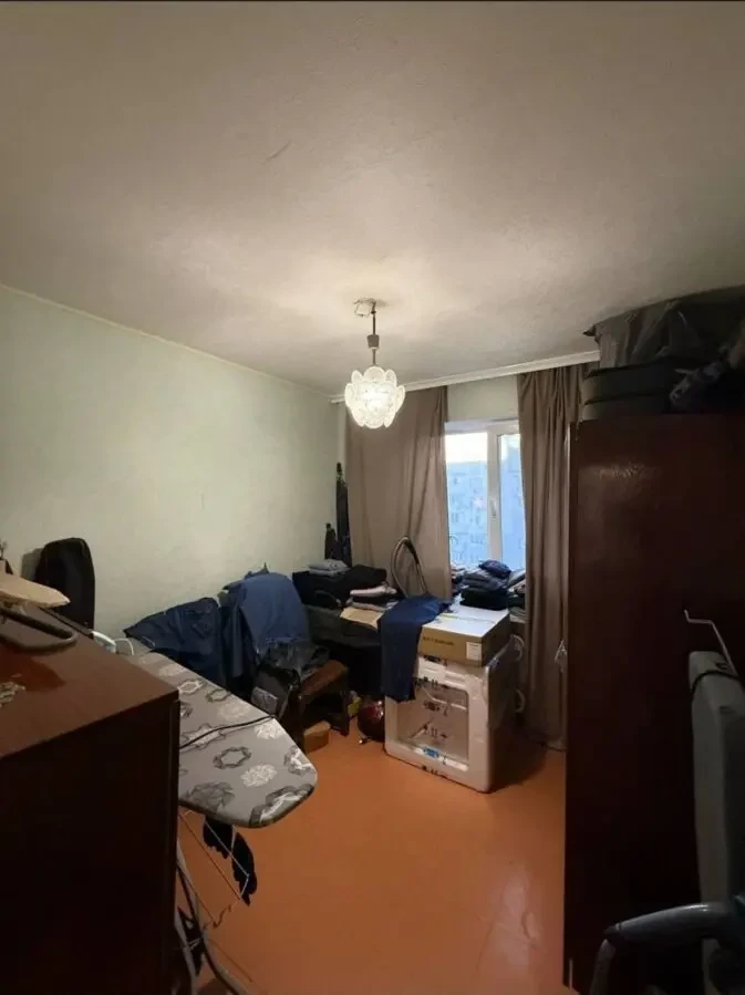 Продам 3к квартиру на Левобережном, пр-т Мира 4