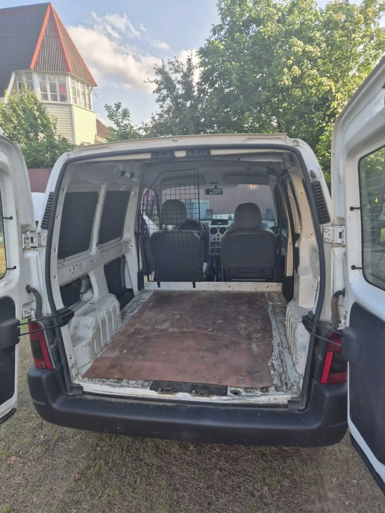 Сітроен Берлінго 2004р.в. 2.0HDI в чудовому с 5