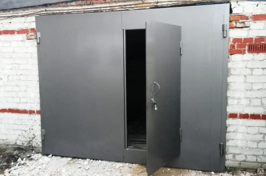 Гаражні ворота листові, зварені. Будь-якого розміру та виду. Під ключ. 9