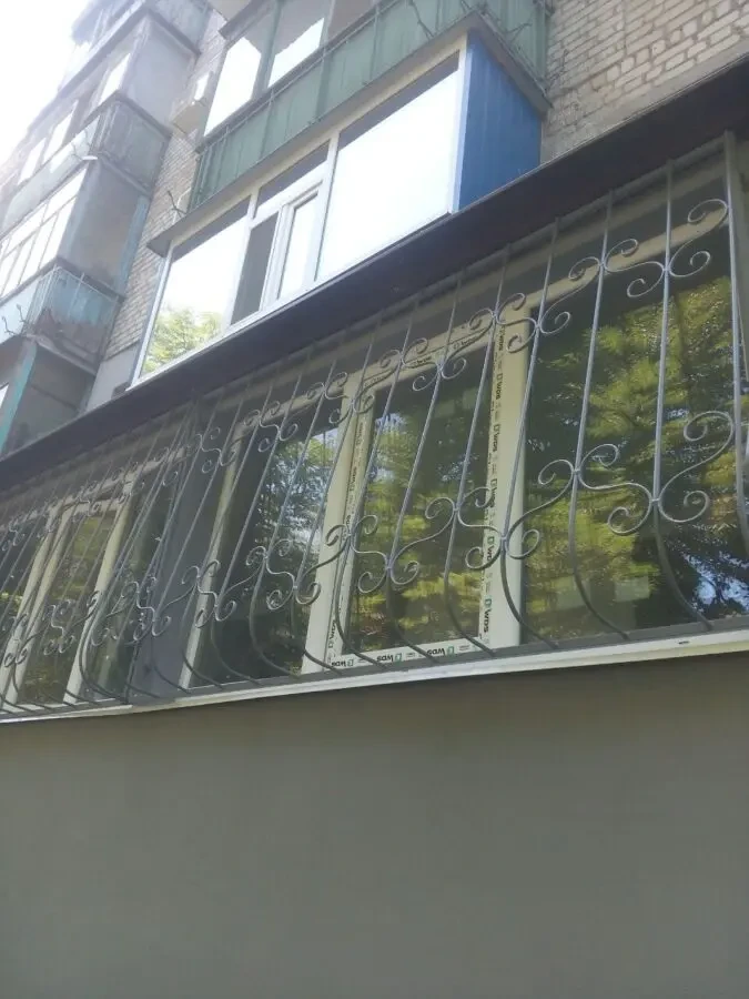 Ґрати зварені на вікна, двері, балкон. Під ключ. Будь-якої складності. 2