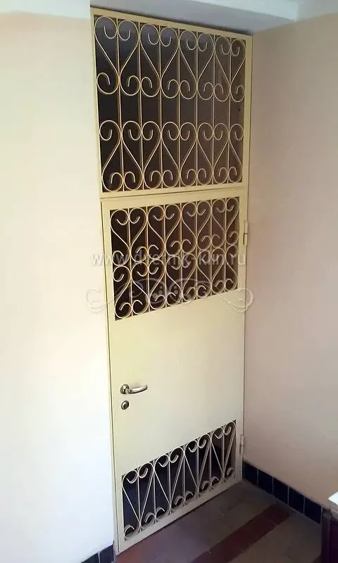 Тамбур, перегородки металеві ґратчасті, листові. Металовироби 7