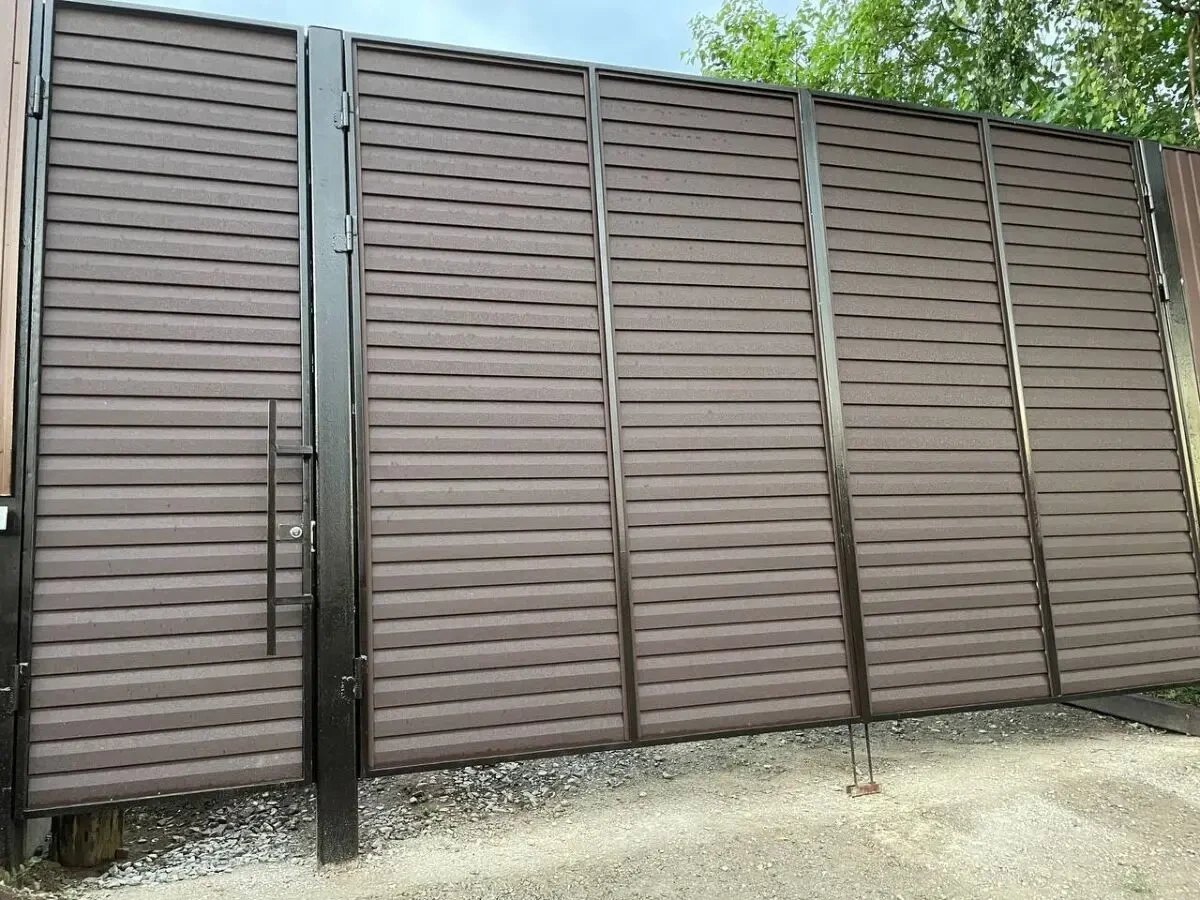 Ворота та огорожі - жалюзі, сайдинг. розпашнІ, відкатні. Автомат і без