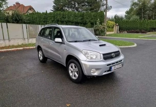 Toyota Rav 4 Для військових
